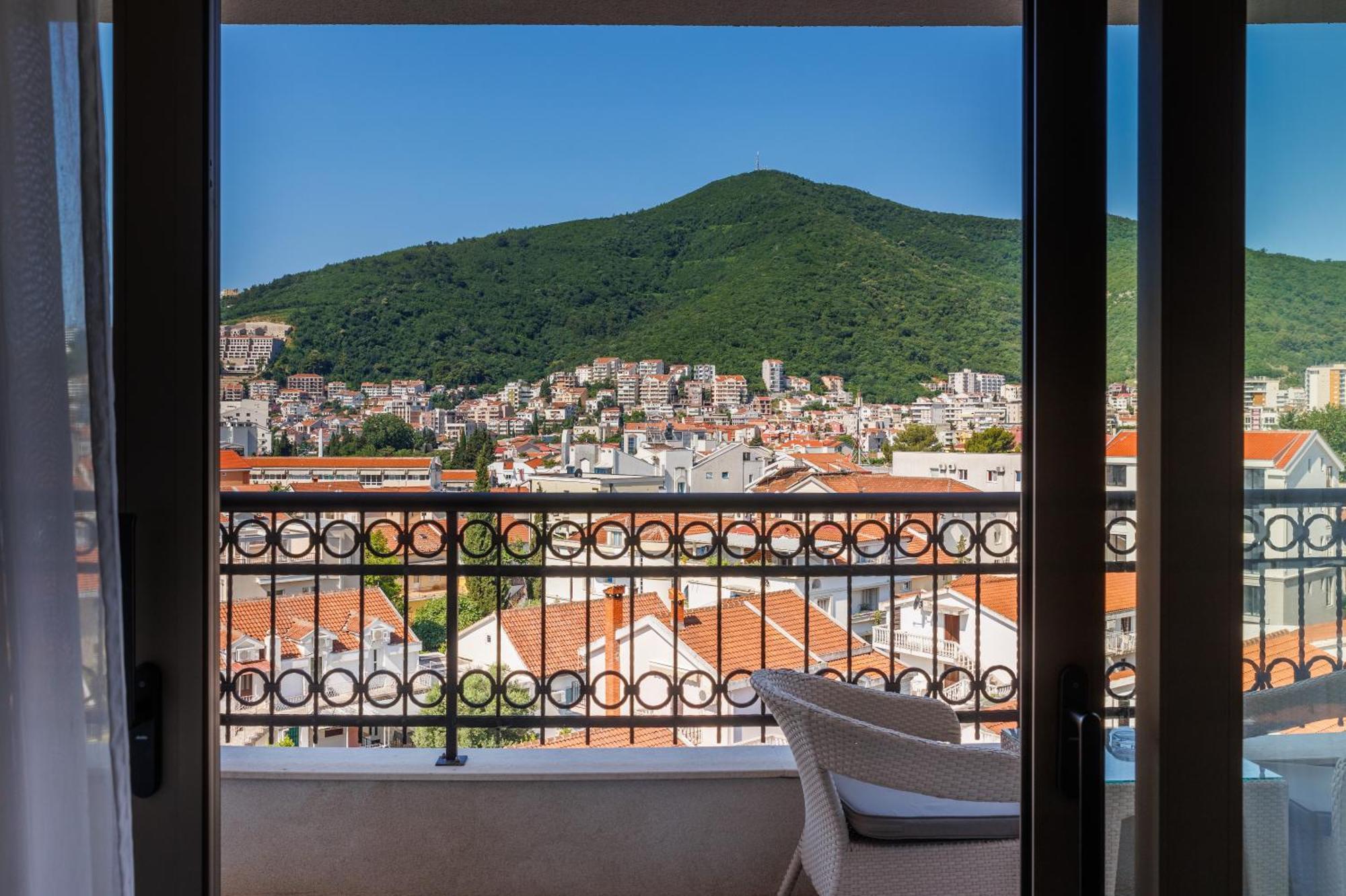 Kadmo By Aycon Otel 4*