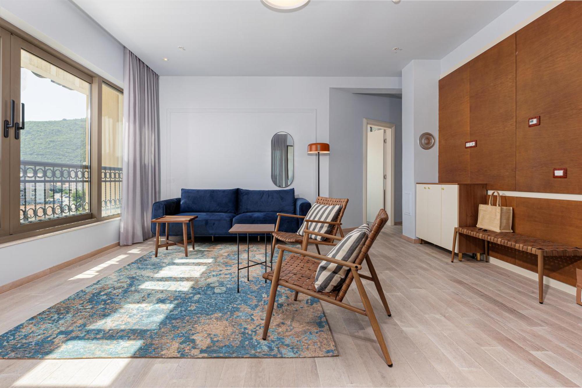 Kadmo By Aycon Otel